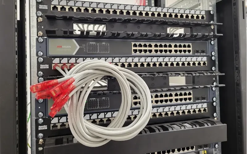 Құрылымдық кабельдеу және серверлік бөлме